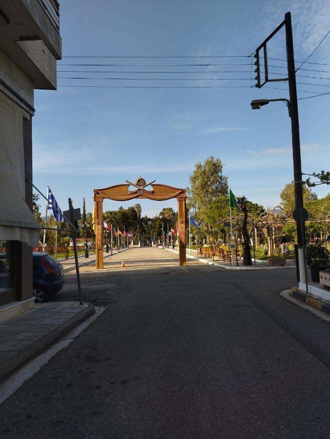 Ρήγας: Όμορφα Στο Μεσολόγγι, Διαμέρισμα Β2 Buitenkant foto